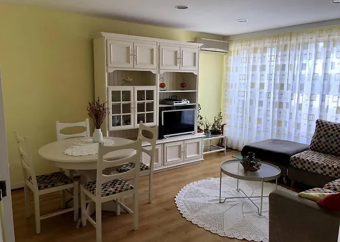 Sea And Pinewood Ofir